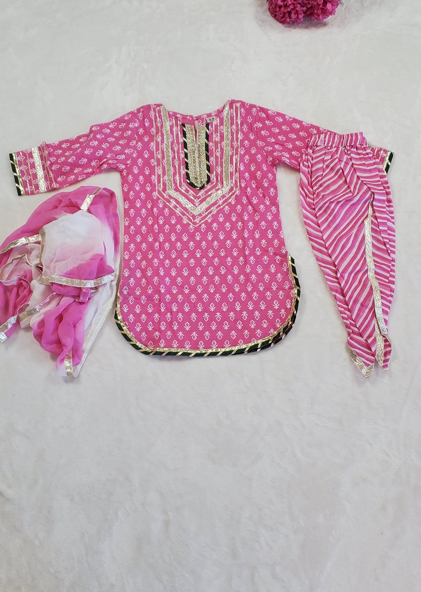 Kids kurtha set