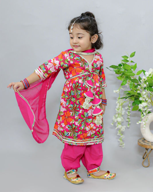 Girls Kurthi set