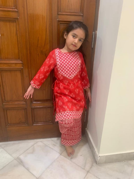 Girls kurtha
