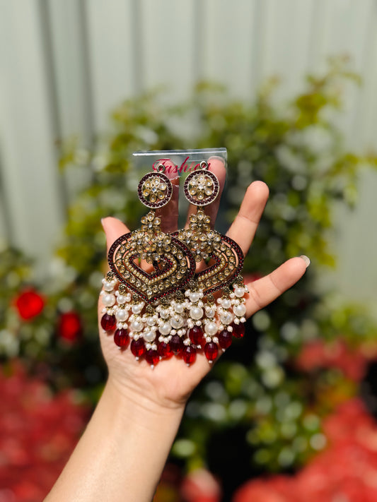 Jhumka/ earrings
